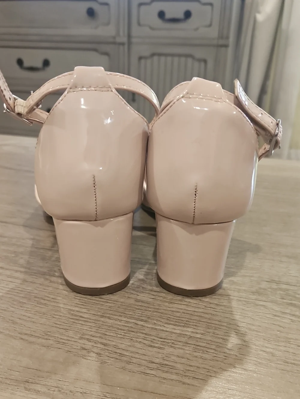 Steve Madden Muted Pink Patent Ankle-Strap Block Heels little girl's size 3
